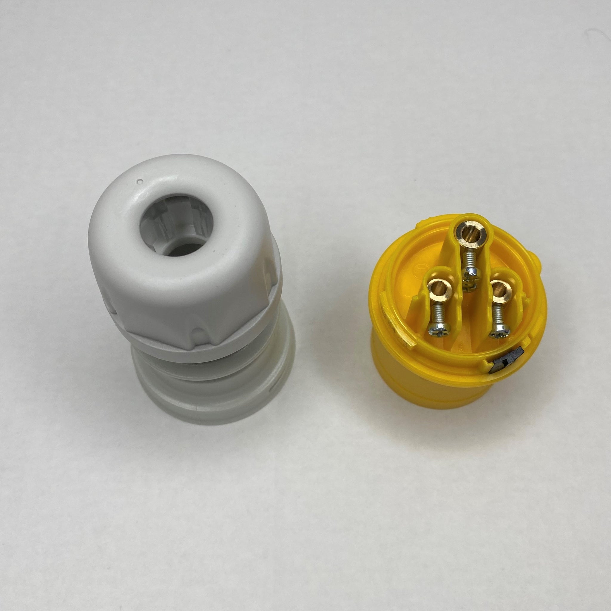 PCE YELLOW 110V 16A 2P+E Plug IP44 – Mcc Power Accessories