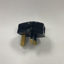 Re-Wireable UK Plug Black.